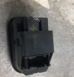 Interrupteur de leve vitre avant gauche PEUGEOT 306