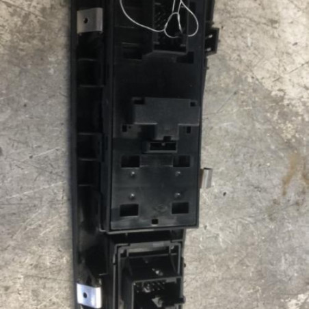 Interrupteur de leve vitre LANCIA DELTA 3