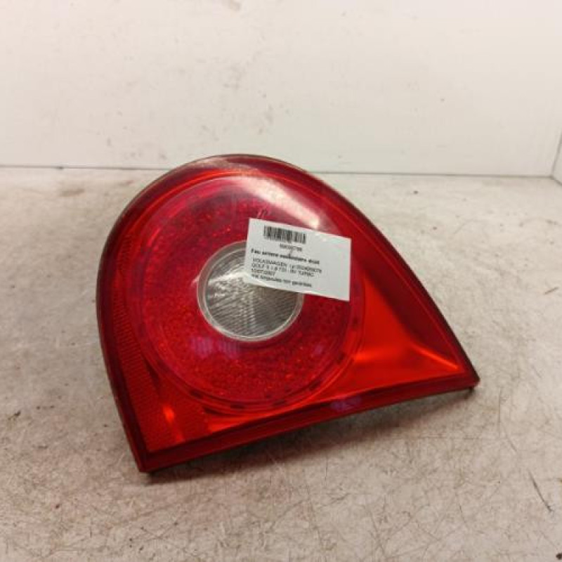 Feu arriere secondaire droit (feux) VOLKSWAGEN GOLF 5 Feu arriere secondaire droit (feux) VOLKSWAGEN GOLF 5
