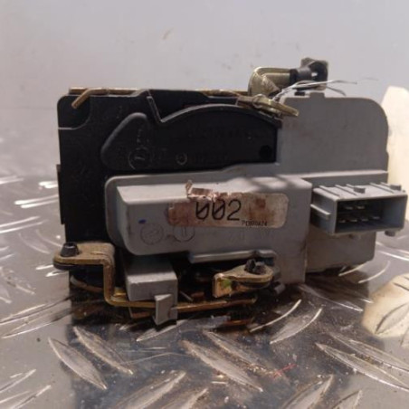 Serrure avant droit PEUGEOT 206