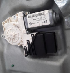 Leve vitre electrique arriere droit VOLKSWAGEN TOURAN 1