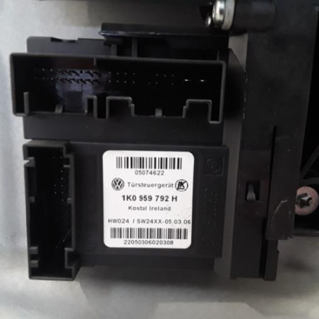 Leve vitre electrique avant droit VOLKSWAGEN TOURAN 1