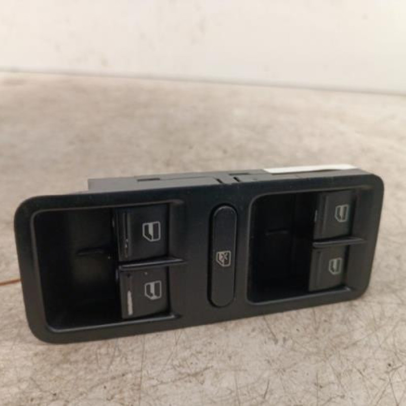 Interrupteur de leve vitre avant gauche VOLKSWAGEN POLO 5