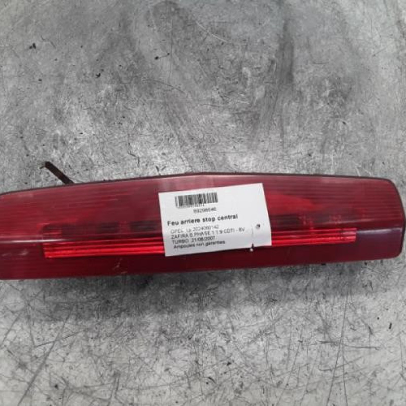 Feu arriere stop central OPEL ZAFIRA B