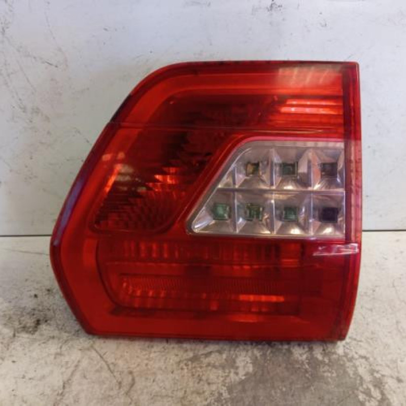 Feu arriere secondaire gauche (feux) CITROEN C5 2 Feu arriere secondaire gauche (feux) CITROEN C5 2