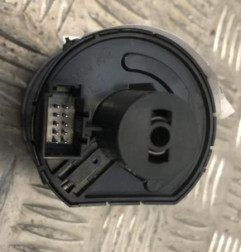 Commande de phare VOLKSWAGEN POLO 6