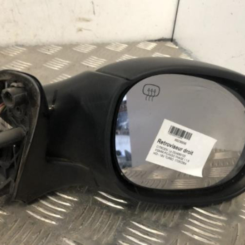 Retroviseur droit CITROEN XSARA PICASSO Retroviseur droit CITROEN XSARA PICASSO