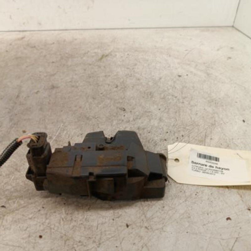 Serrure de hayon CITROEN C4 2 Serrure de hayon CITROEN C4 2