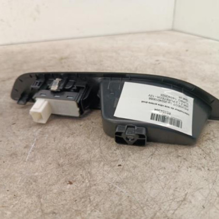 Interrupteur de leve vitre arriere droit PEUGEOT 208 2