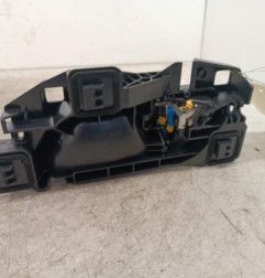 Poignee interieur avant droit PEUGEOT 208 2