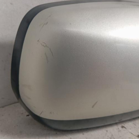 Retroviseur droit TOYOTA AVENSIS VERSO