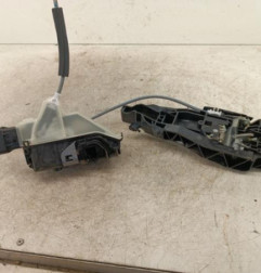 Serrure avant droit PEUGEOT 208 2