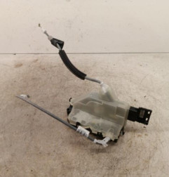 Serrure arriere droit PEUGEOT 208 2