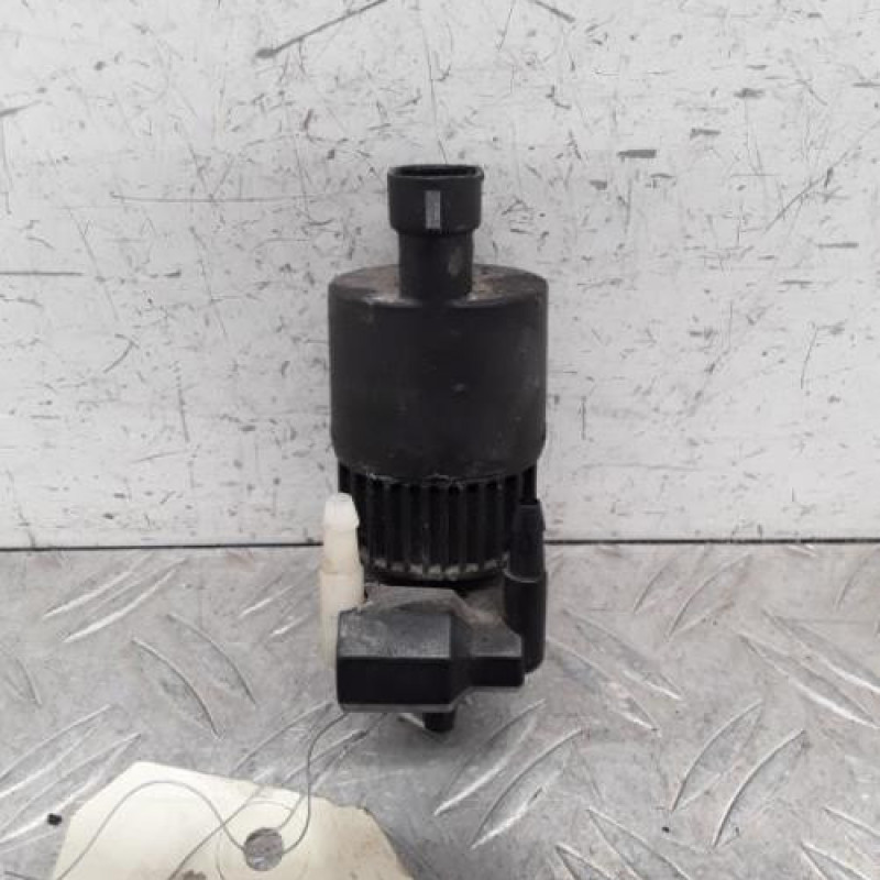 Pompe lave glace avant RENAULT TWINGO 1 Pompe lave glace avant RENAULT TWINGO 1