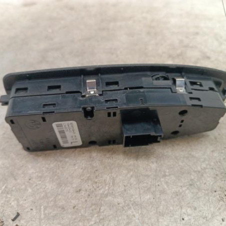 Interrupteur de leve vitre avant gauche BMW SERIE 1 F20
