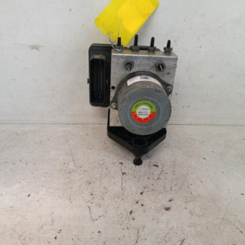 Bloc ABS (freins anti-blocage) MERCEDES SPRINTER 3 Bloc ABS (freins anti-blocage) MERCEDES SPRINTER 3
