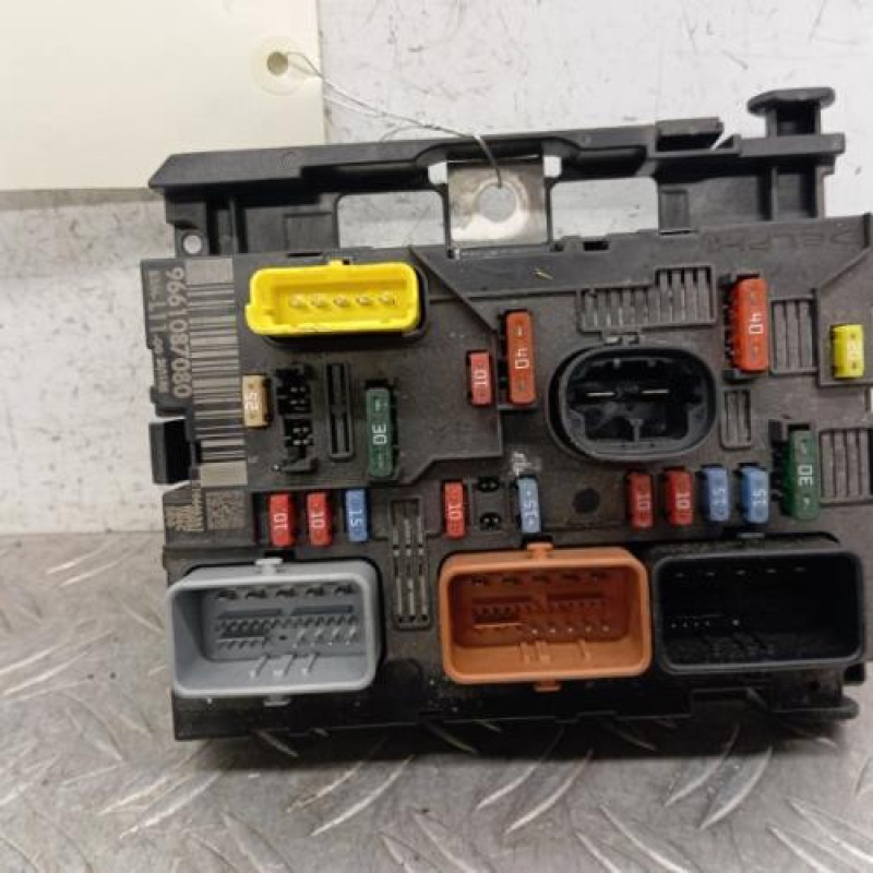 Boitier servitude moteur (BSM) PEUGEOT 307 Boitier servitude moteur (BSM) PEUGEOT 307