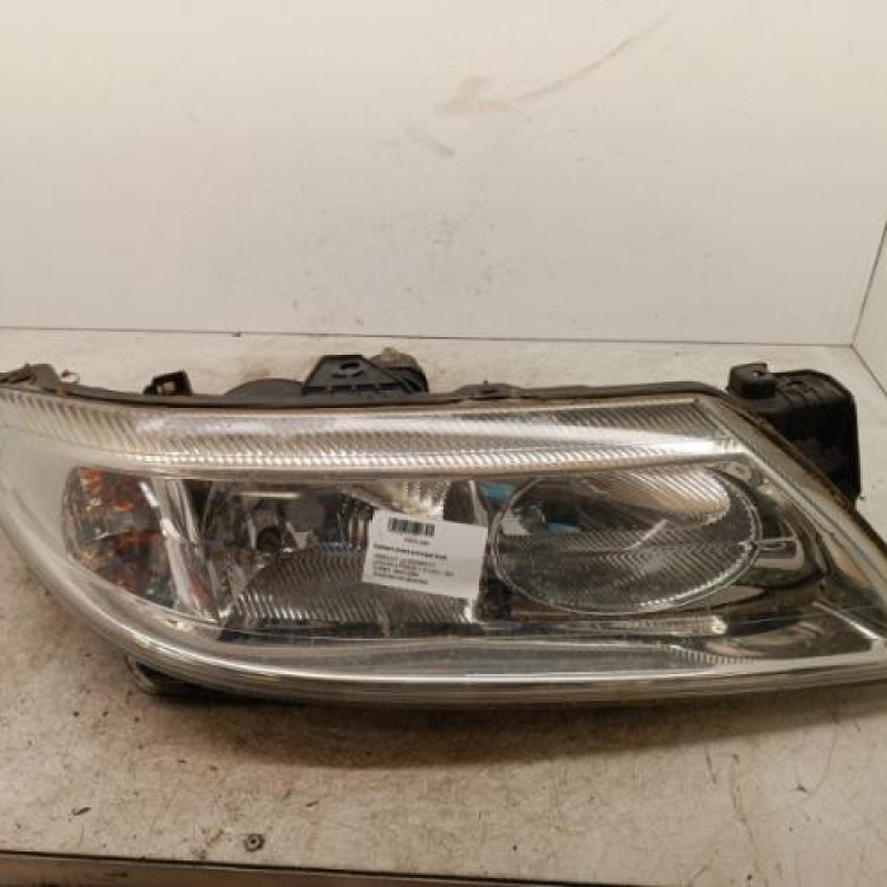 Optique avant principal droit (feux)(phare) RENAULT LAGUNA 2