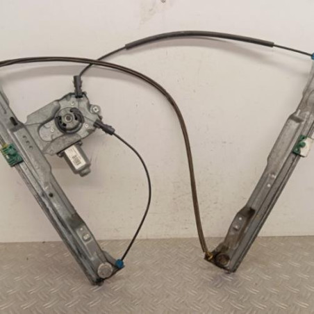 Leve vitre electrique avant gauche RENAULT CLIO 3