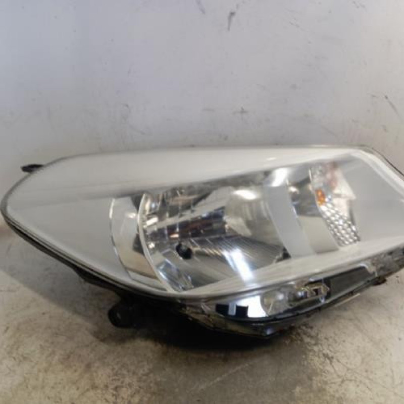 Optique avant principal droit (feux)(phare) TOYOTA YARIS 3