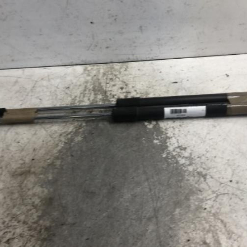 Verin de coffre RENAULT CLIO 3 Verin de coffre RENAULT CLIO 3