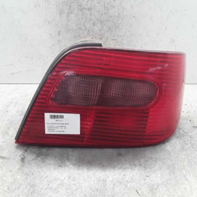 Feu arriere principal droit (feux) CITROEN XSARA Feu arriere principal droit (feux) CITROEN XSARA