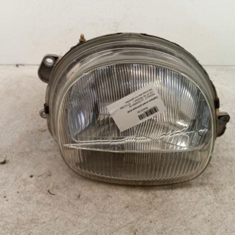 Optique avant principal droit (feux)(phare) RENAULT 179 YP 29