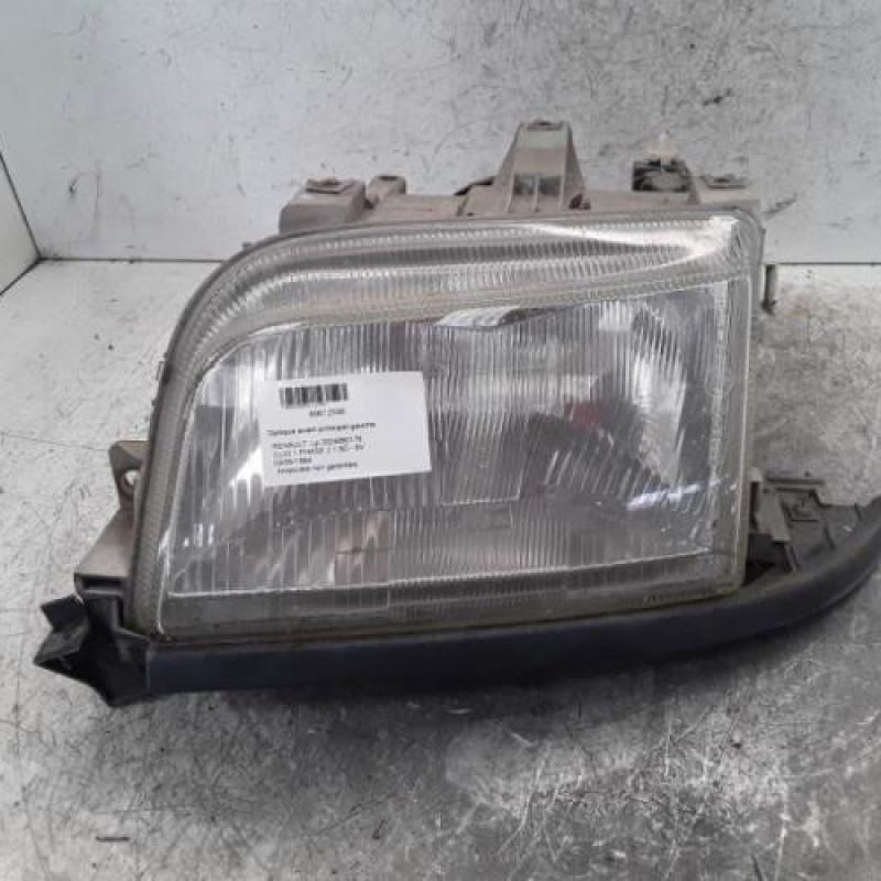 Optique avant principal gauche (feux)(phare) RENAULT CLIO 1