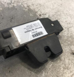 Serrure de hayon PEUGEOT 407