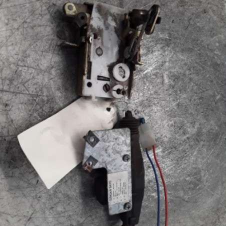 Serrure avant droit CITROEN SAXO