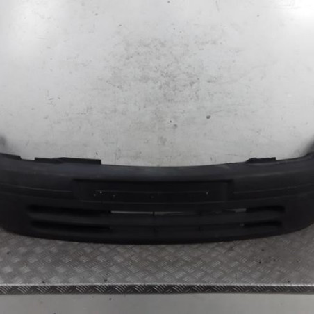 Pare choc avant RENAULT CLIO 2 Photo n°1