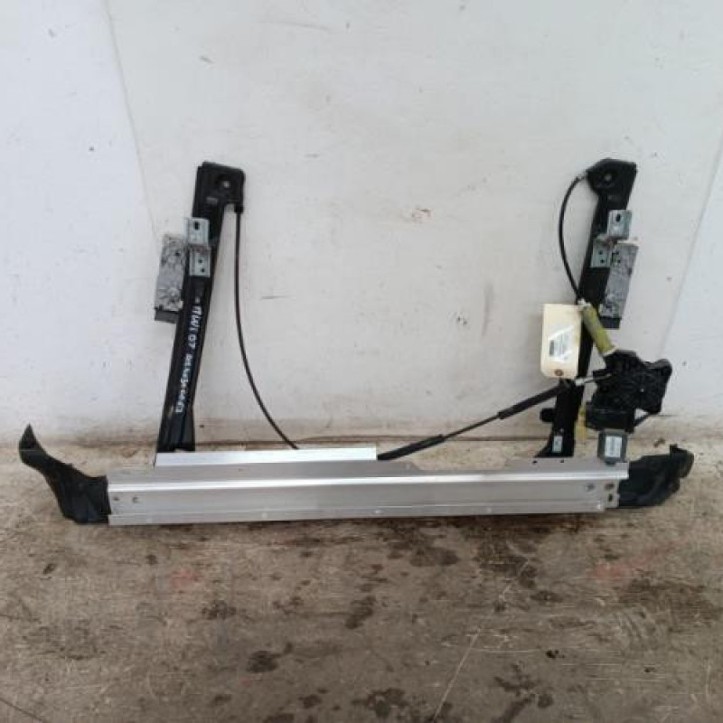 Leve vitre electrique avant droit MINI MINI 2 R56