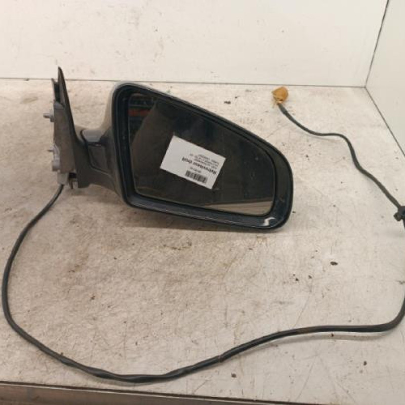 Retroviseur droit AUDI A4 2