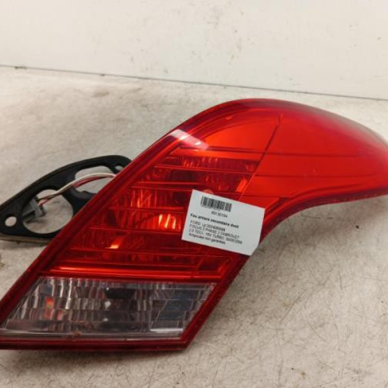 Feu arriere secondaire droit (feux) FORD FOCUS 2