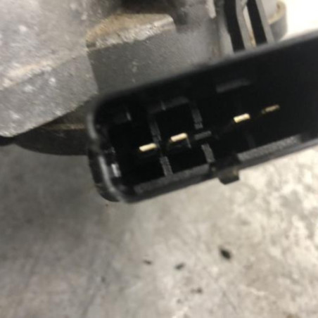 Moteur essuie glace avant RENAULT CLIO 3