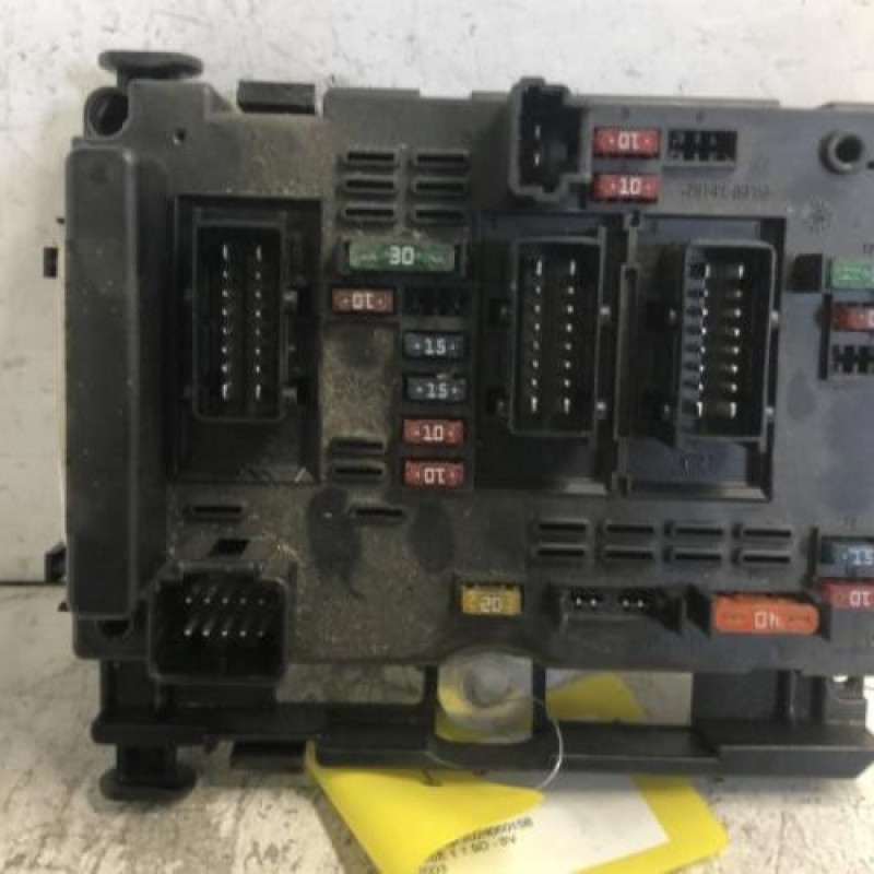 Boitier servitude moteur (BSM) PEUGEOT 206 Boitier servitude moteur (BSM) PEUGEOT 206