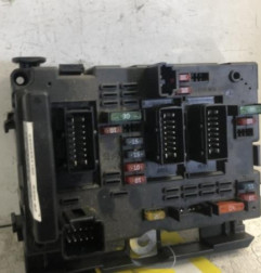 Boitier servitude moteur (BSM) PEUGEOT 206
