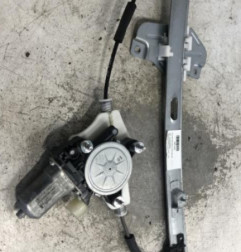 Leve vitre electrique arriere gauche KIA RIO 3 Photo n°1