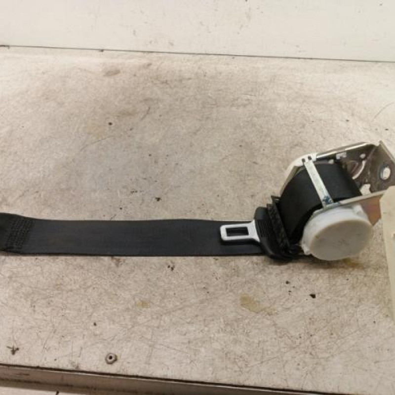 Ceinture arriere droit SEAT IBIZA 4 Ceinture arriere droit SEAT IBIZA 4