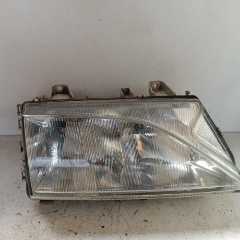 Optique avant principal droit (feux)(phare) PEUGEOT 806