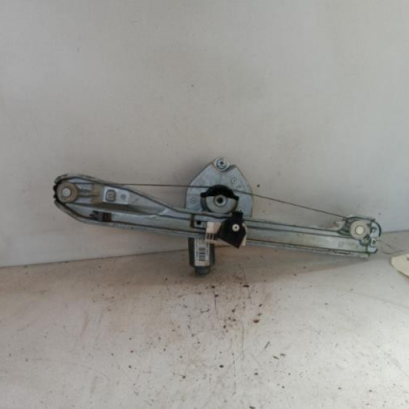 Leve vitre electrique arriere gauche RENAULT CLIO 3