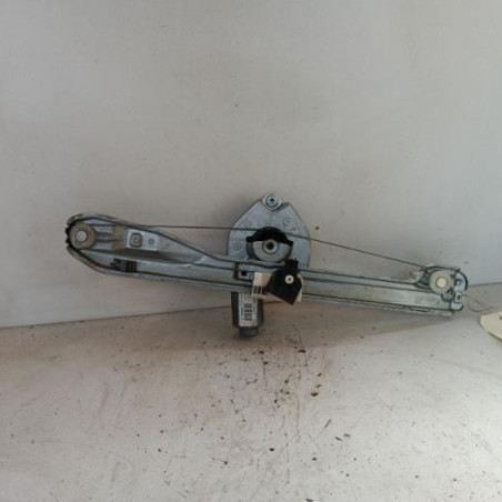 Leve vitre electrique arriere gauche RENAULT CLIO 3 Photo n°1