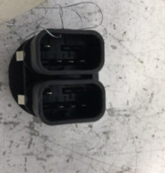Interrupteur de leve vitre avant gauche FORD FIESTA 5