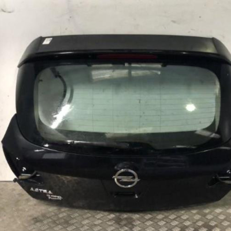 Malle/Hayon arriere OPEL ASTRA J Malle/Hayon arriere OPEL ASTRA J