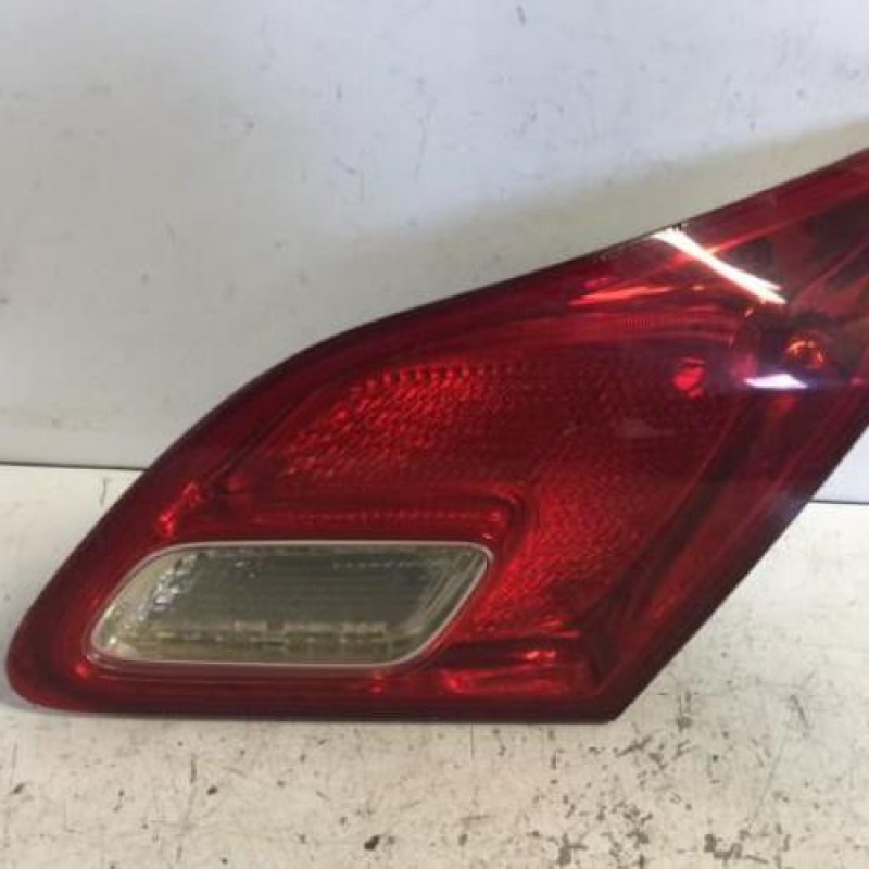 Feu arriere secondaire droit (feux) OPEL ASTRA J Feu arriere secondaire droit (feux) OPEL ASTRA J