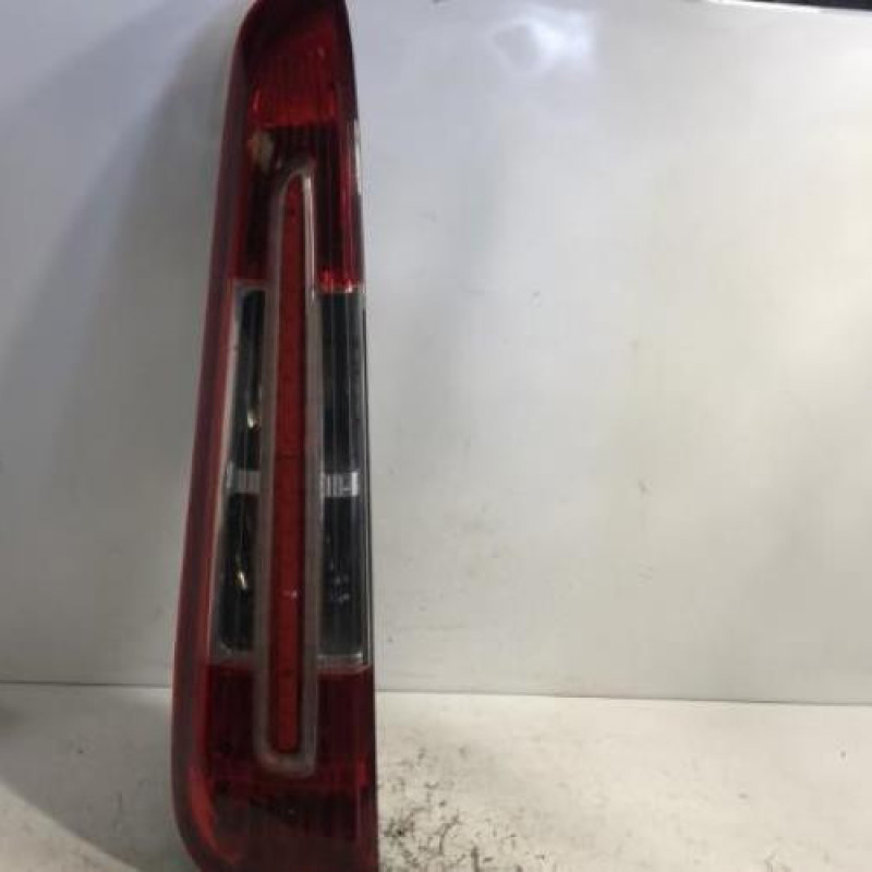 Feu arriere principal gauche (feux) FORD C-MAX 1 Feu arriere principal gauche (feux) FORD C-MAX 1