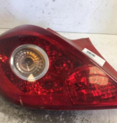 Feu arriere principal gauche (feux) OPEL CORSA D Photo n°1