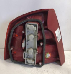Feu arriere principal droit (feux) SKODA OCTAVIA 1