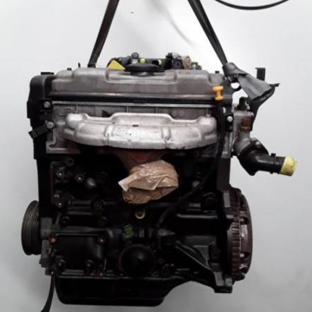 Moteur PEUGEOT 306 Photo n°1