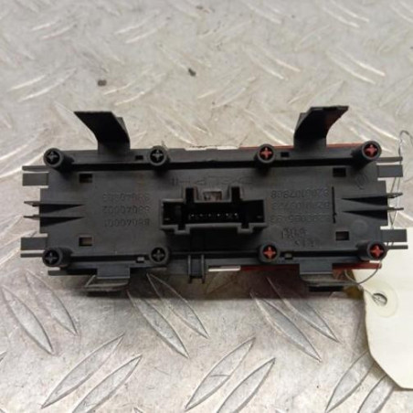 Bouton de warning RENAULT MEGANE 2